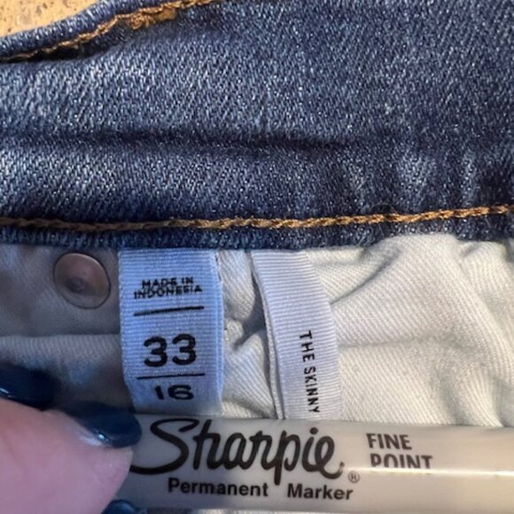 Loft Jeans size 16 / 33. The fit is = The Skinny - Picture 3 of 4